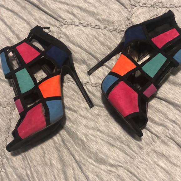 Cute fun stiletto heels - Picture 3 of 4